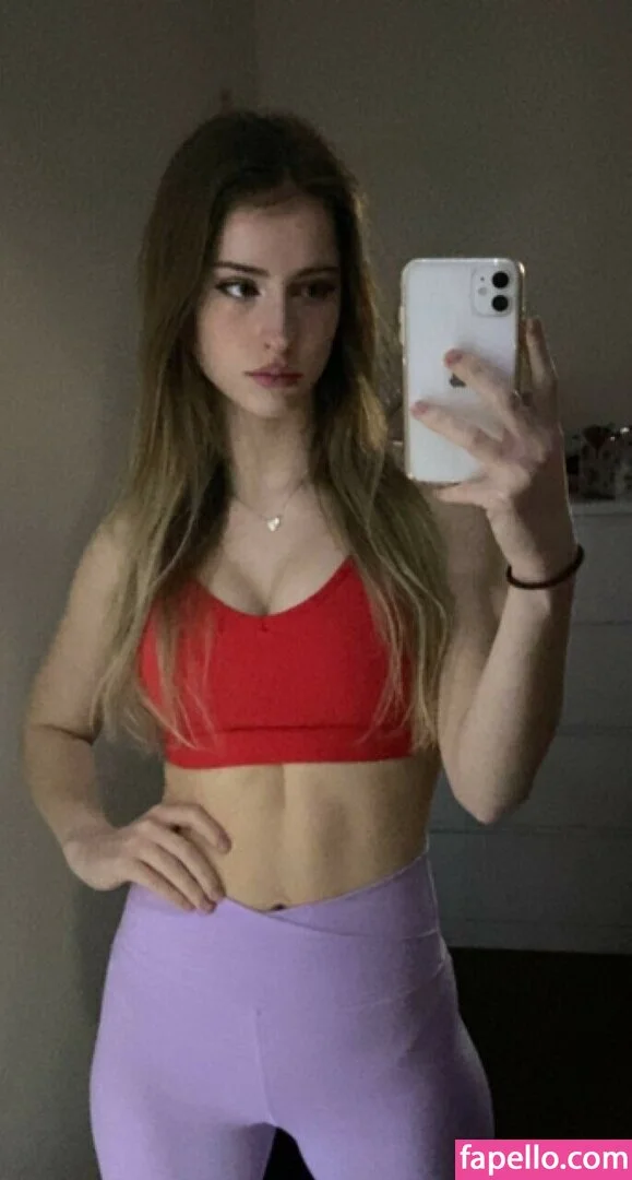 maiiara Onlyfans Photo Gallery 