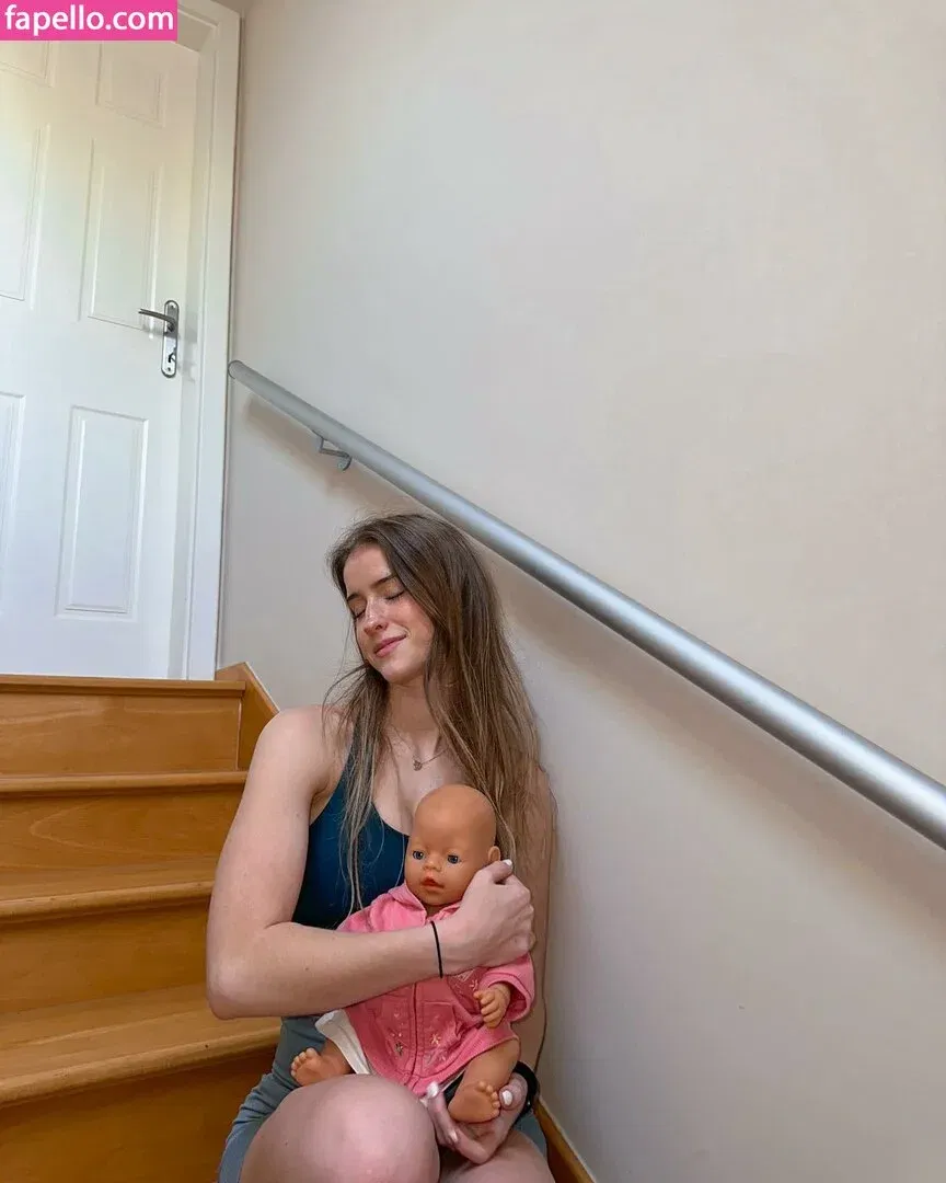 maiiara Onlyfans Photo Gallery 