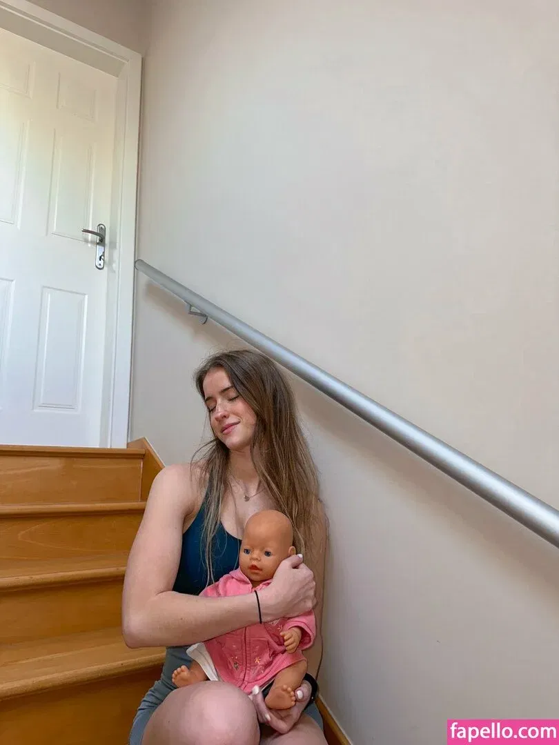 maiiara Onlyfans Photo Gallery 