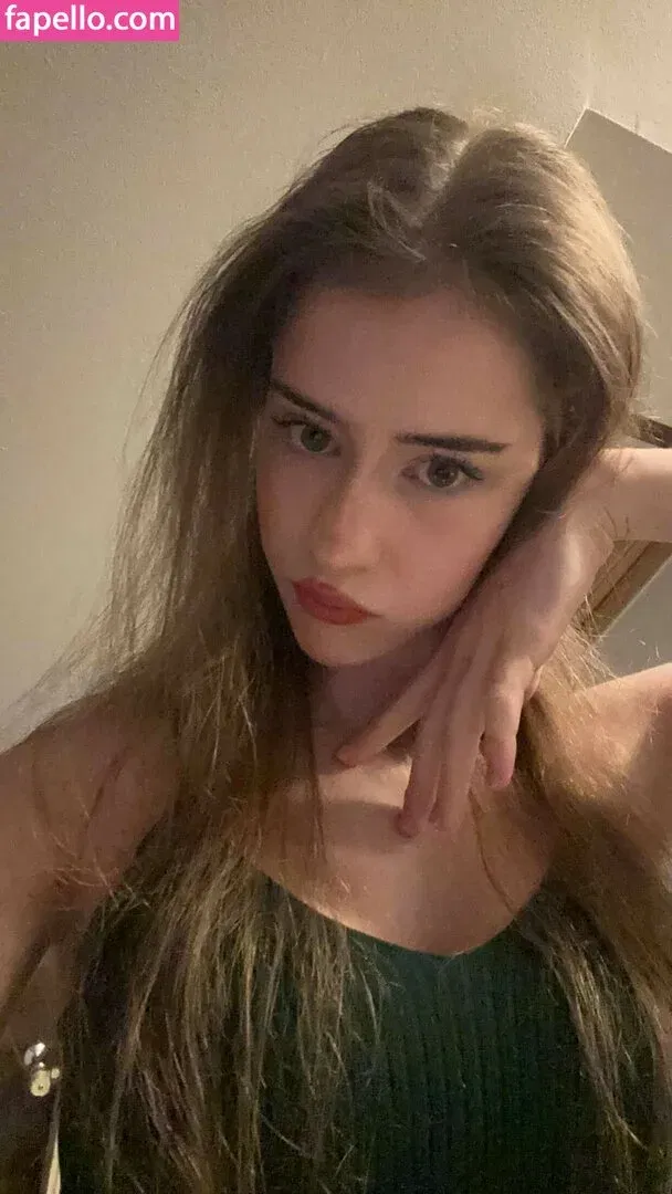 maiiara Onlyfans Photo Gallery 