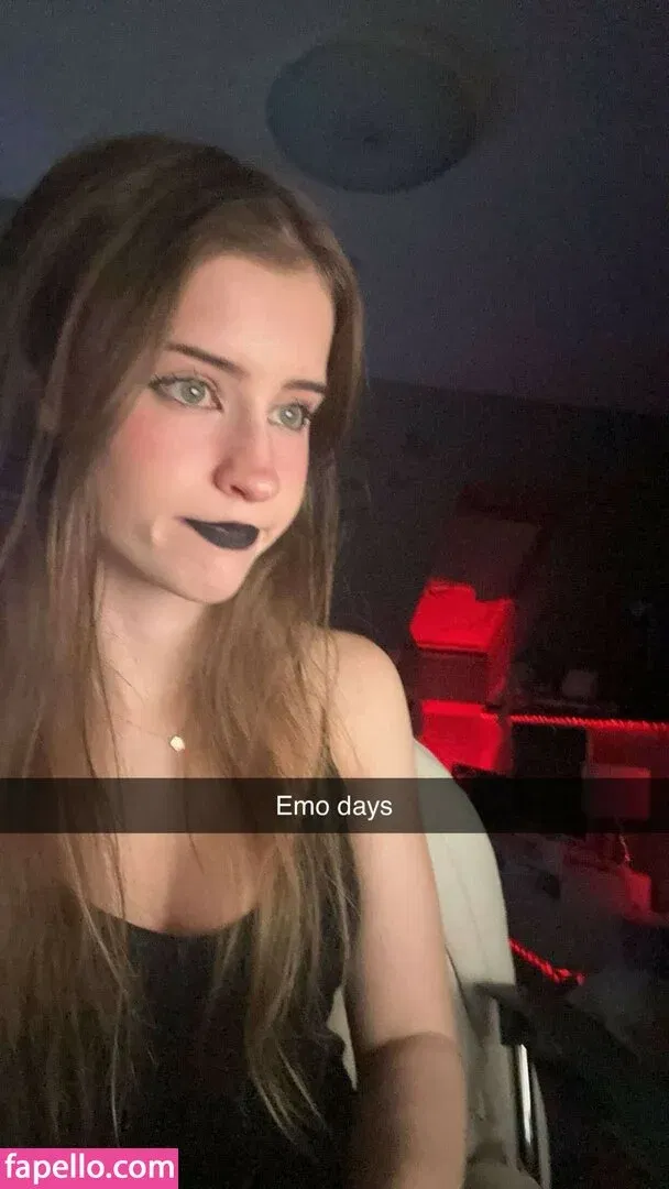 maiiara Onlyfans Photo Gallery 