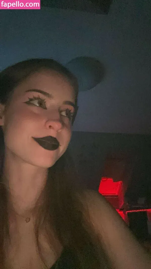 maiiara Onlyfans Photo Gallery 