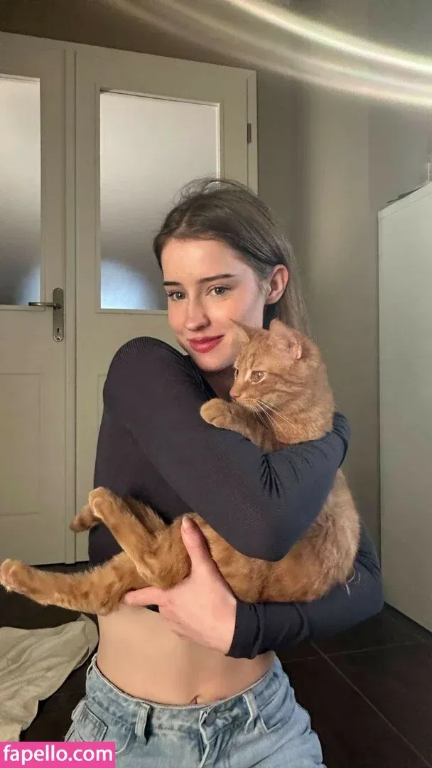 maiiara Onlyfans Photo Gallery 