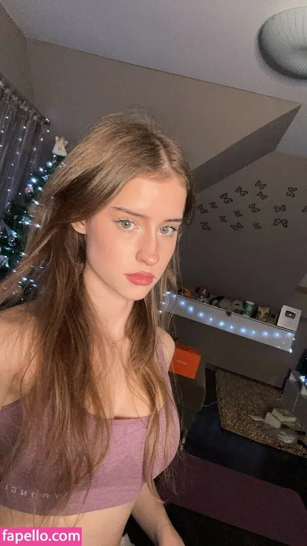 maiiara Onlyfans Photo Gallery 