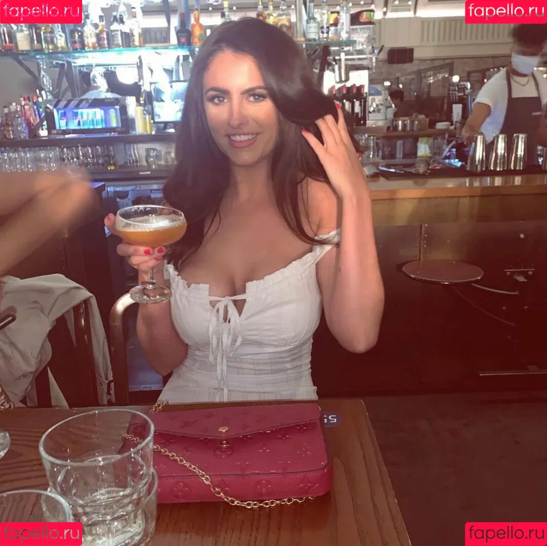 Lynsey B Onlyfans Photo Gallery 