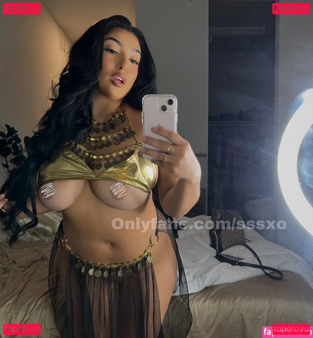 Lynsey B Onlyfans Photo Gallery 