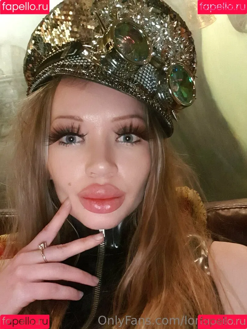 loralatexis Onlyfans Photo Gallery 