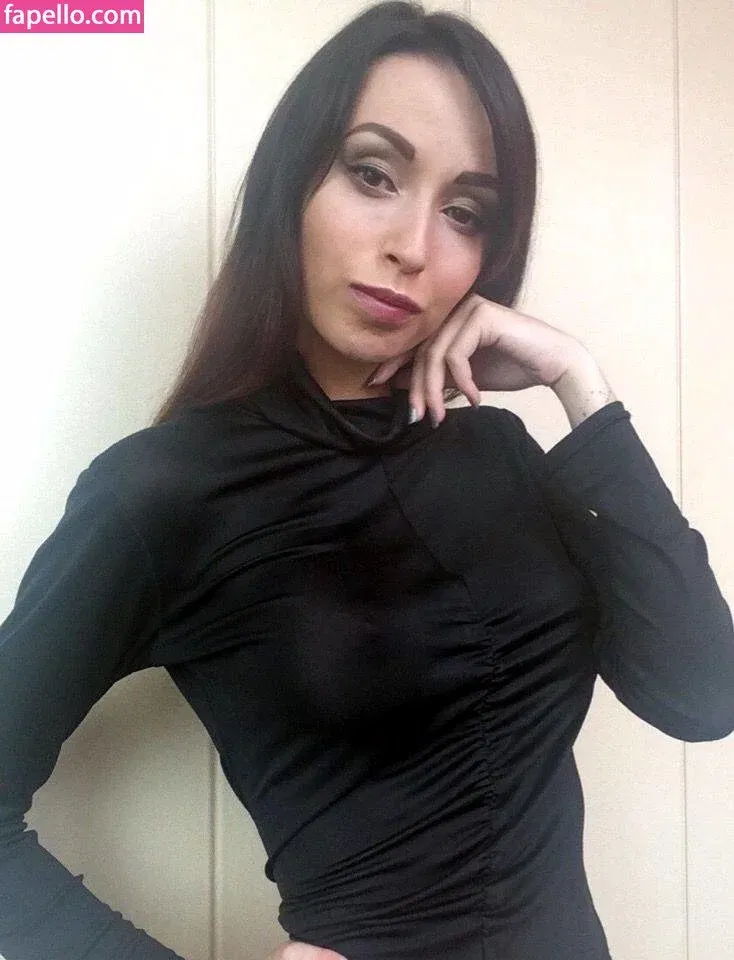 himeera Onlyfans Photo Gallery 