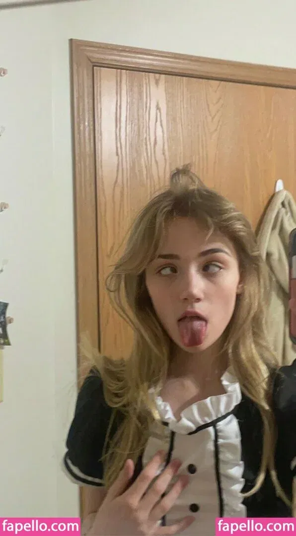 Sissy.syd Onlyfans Photo Gallery 