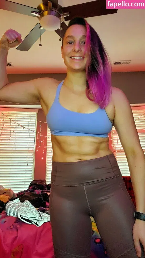 geekremixalot Onlyfans Photo Gallery 