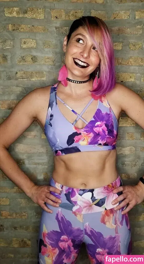 geekremixalot Onlyfans Photo Gallery 