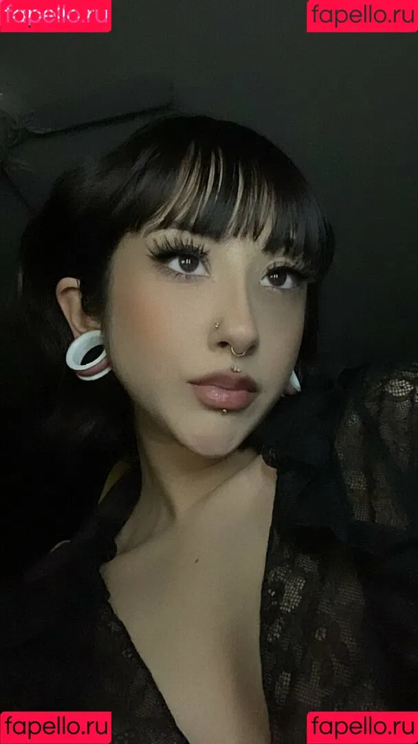 Ihatebackshots Onlyfans Photo Gallery 