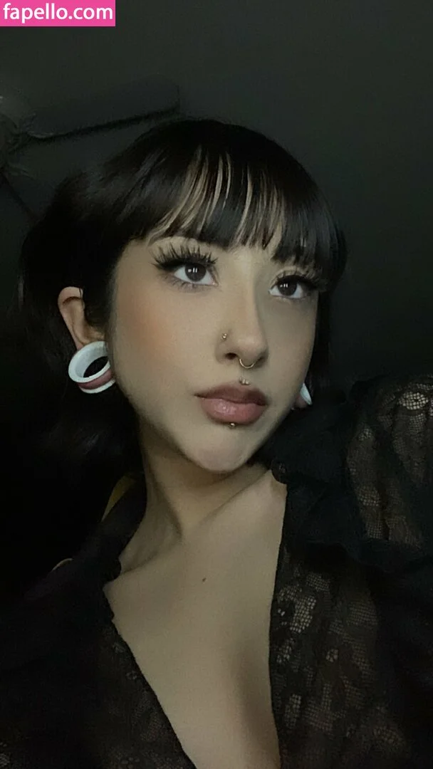 Ihatebackshots Onlyfans Photo Gallery 