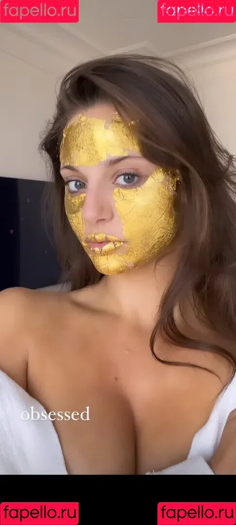 Carina Zavline Onlyfans Photo Gallery 