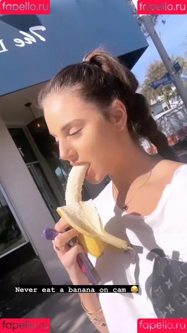 Carina Zavline Onlyfans Photo Gallery 