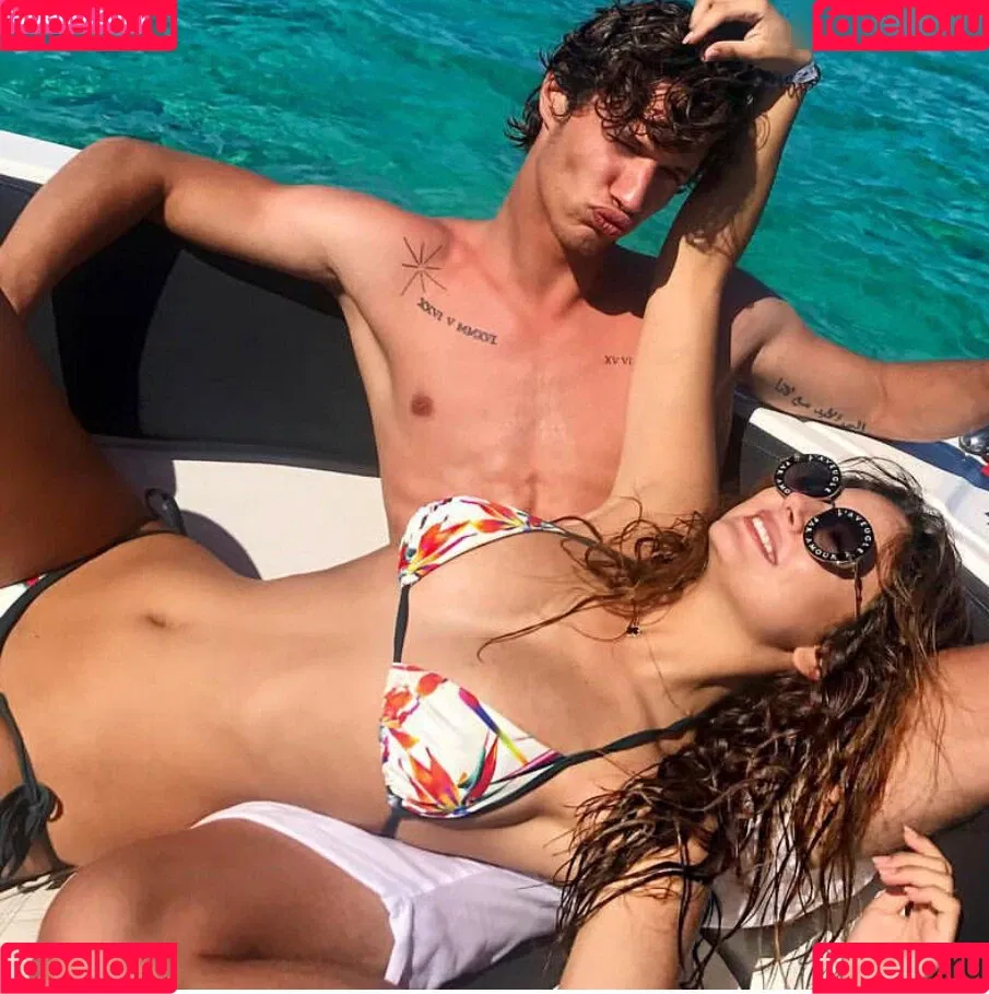 Carina Zavline Onlyfans Photo Gallery 