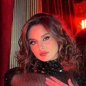 Carina Zavline Onlyfans Photo Gallery 