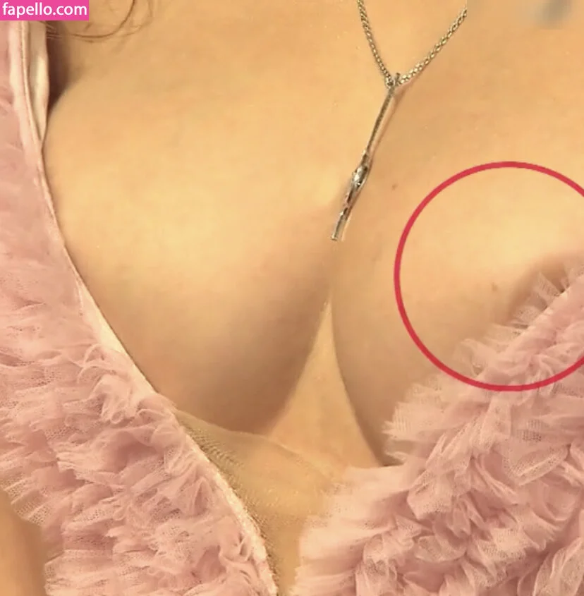 Carina Zavline Onlyfans Photo Gallery 