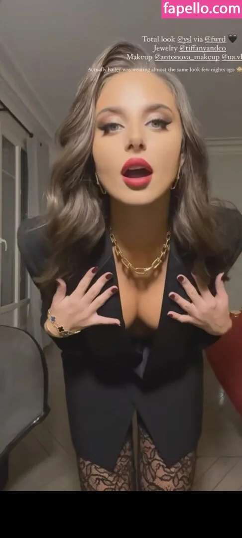 Carina Zavline Onlyfans Photo Gallery 