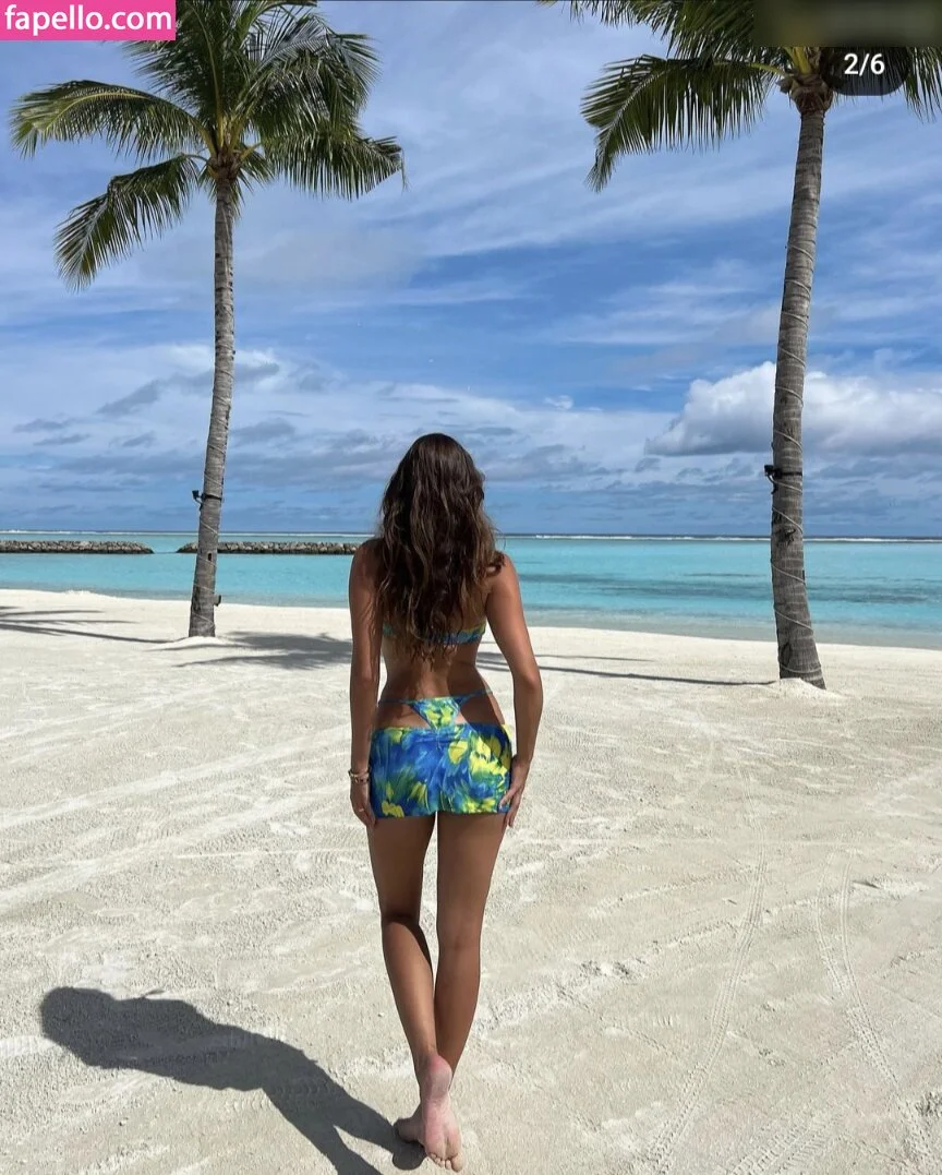 Carina Zavline Onlyfans Photo Gallery 