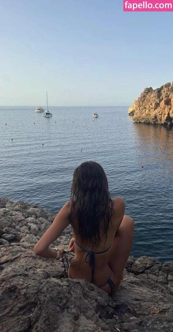 Carina Zavline Onlyfans Photo Gallery 