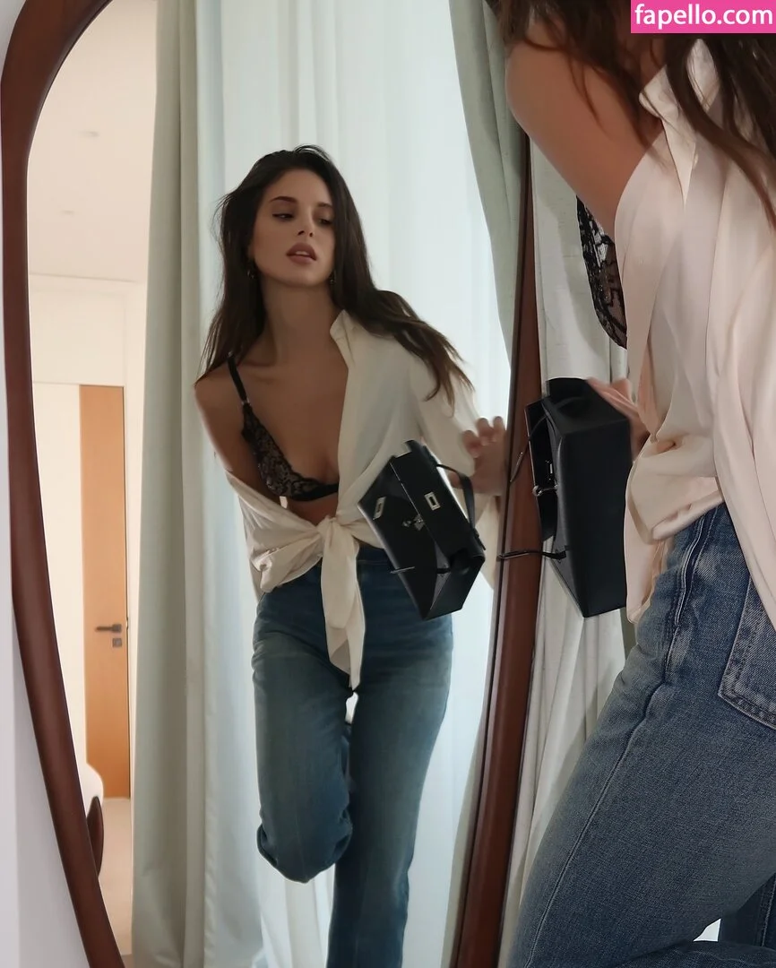 Carina Zavline Onlyfans Photo Gallery 