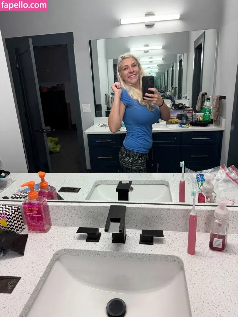 Makayla Melons Onlyfans Photo Gallery 