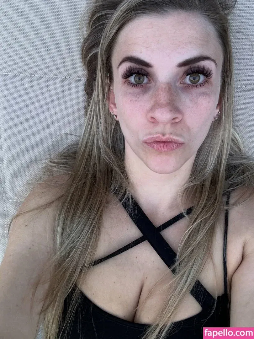 Makayla Melons Onlyfans Photo Gallery 