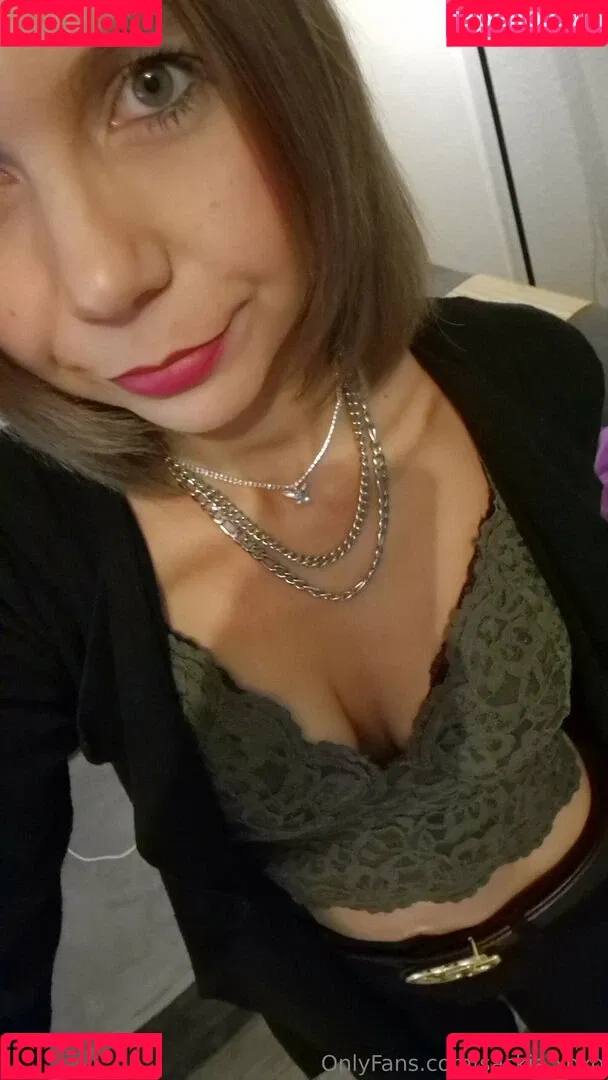 saskia.xoxo Onlyfans Photo Gallery 
