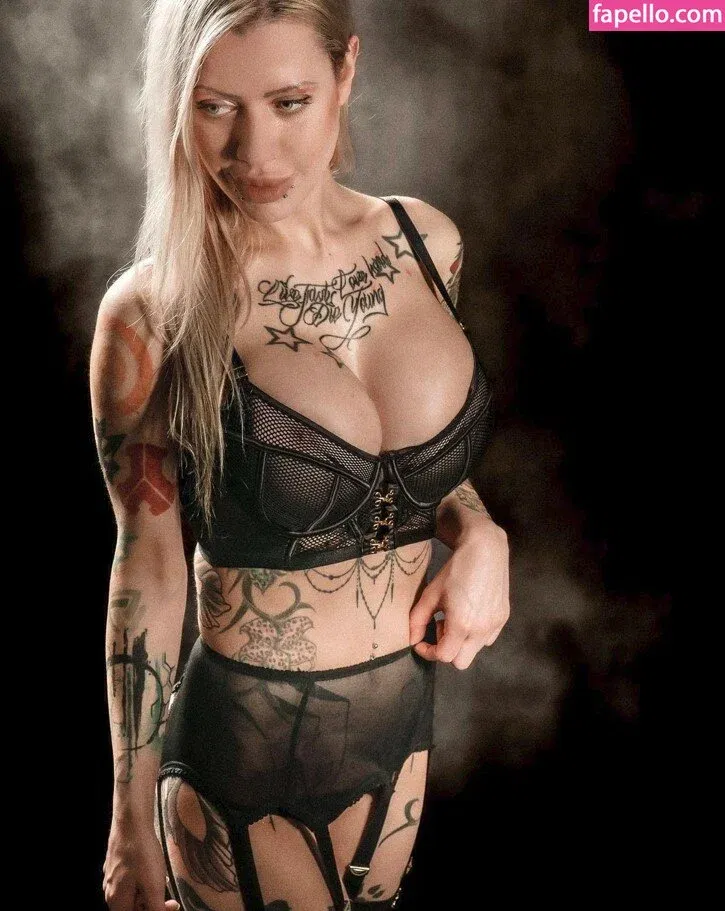 Jessisapphyri Onlyfans Photo Gallery 