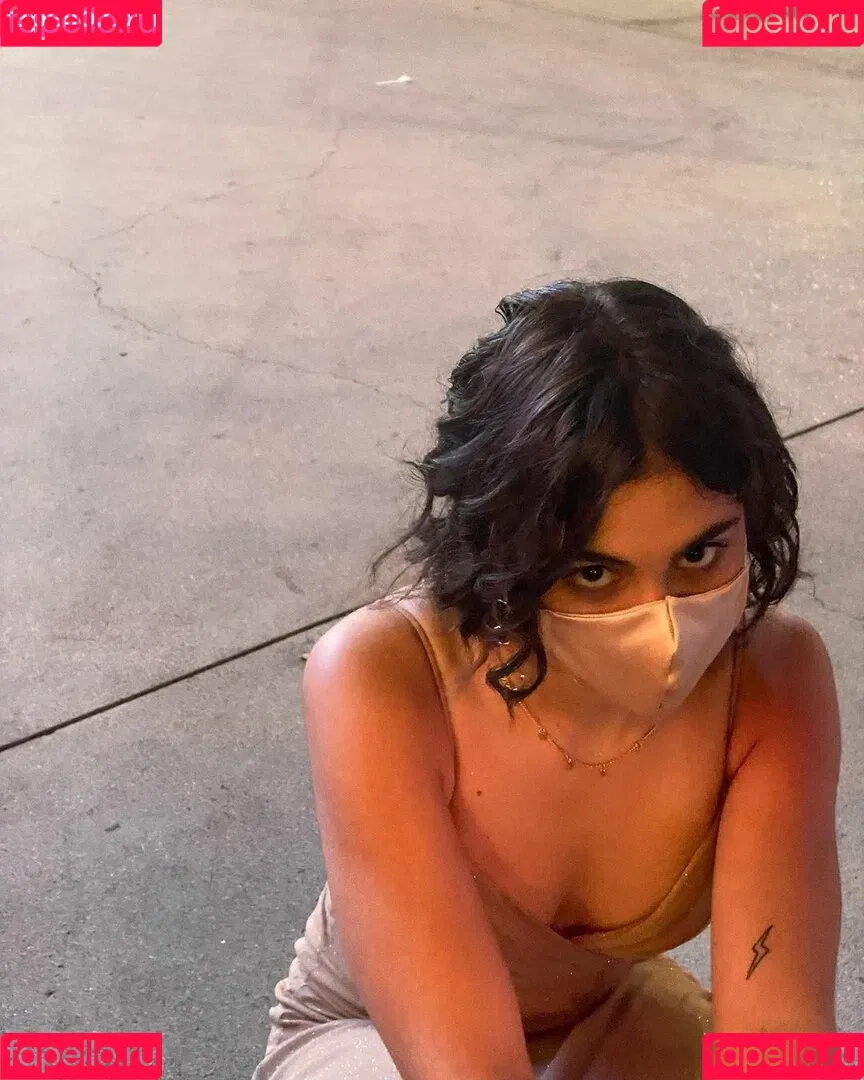 Yasmeen Fletcher Onlyfans Photo Gallery 