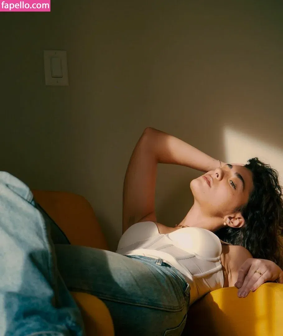 Yasmeen Fletcher Onlyfans Photo Gallery 