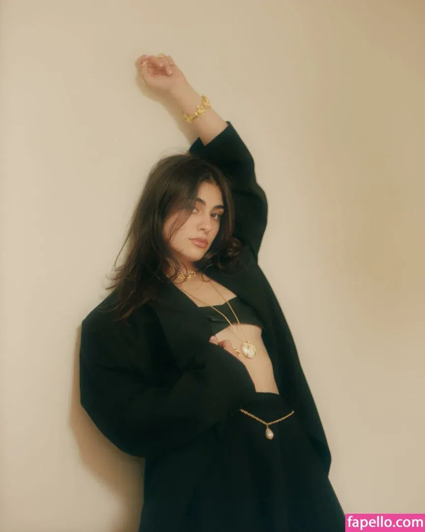 Yasmeen Fletcher Onlyfans Photo Gallery 