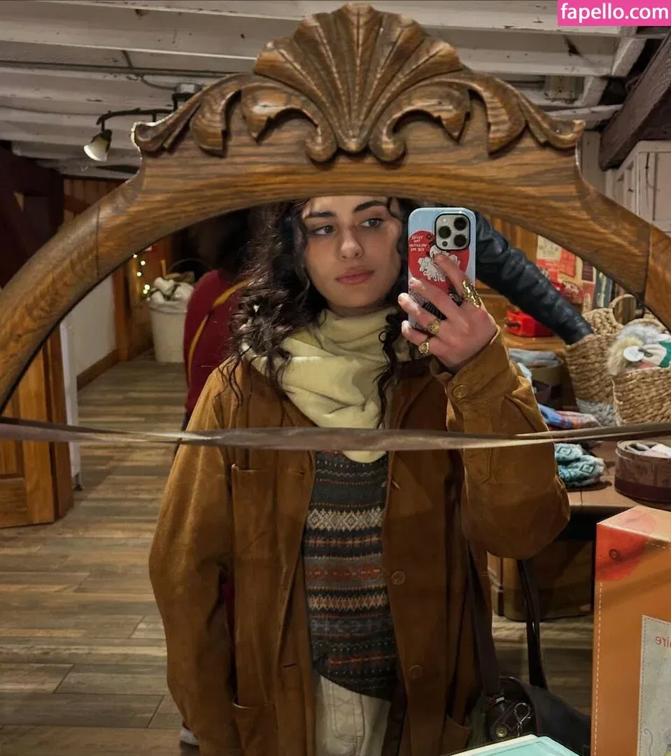 Yasmeen Fletcher Onlyfans Photo Gallery 