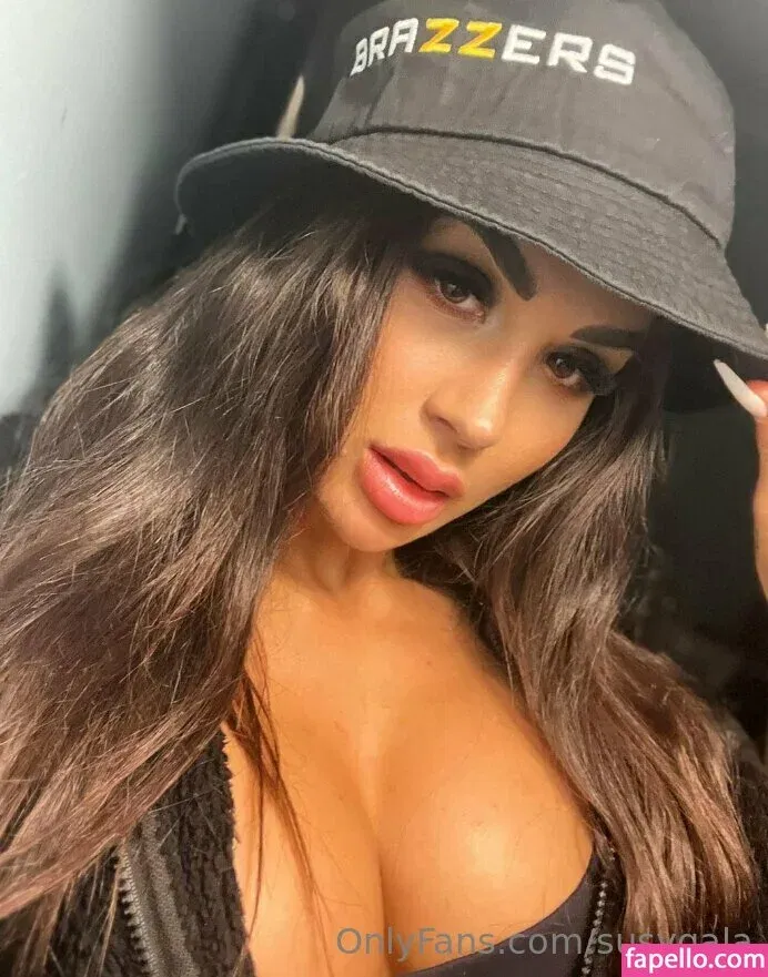 Skylieuwu Onlyfans Photo Gallery 