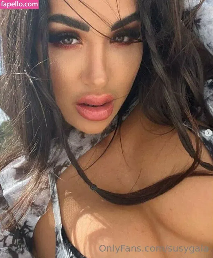 Skylieuwu Onlyfans Photo Gallery 