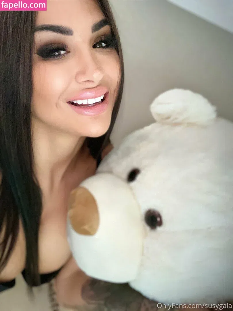 Skylieuwu Onlyfans Photo Gallery 