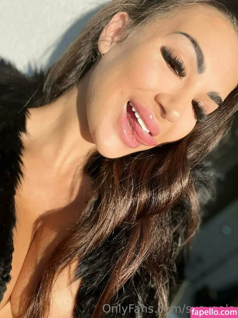 Skylieuwu Onlyfans Photo Gallery 