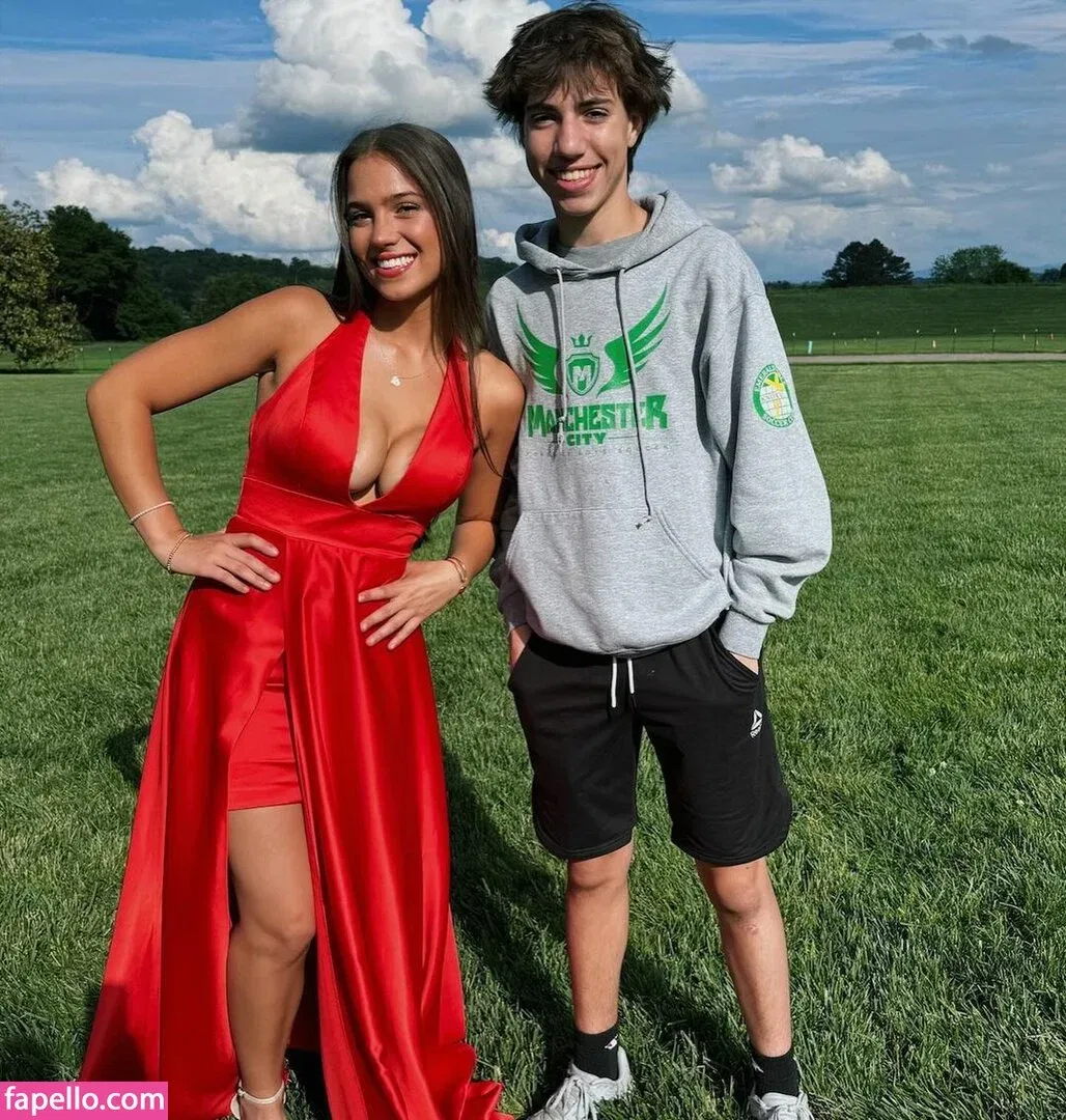 Maddy Andrews Onlyfans Photo Gallery 