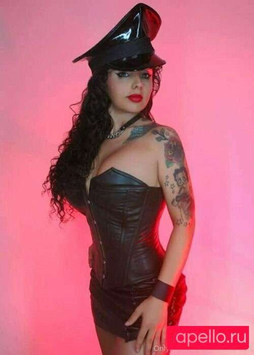 Mistress Cleopatra Nude Onlyfans Photo 40