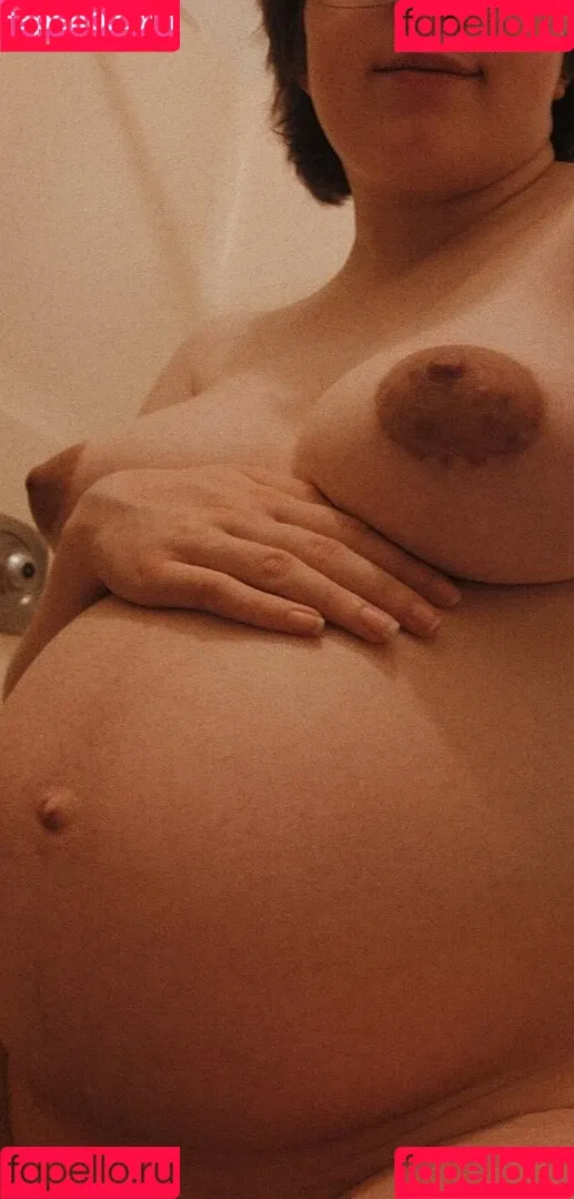 littlenikky1235 Onlyfans Photo Gallery 