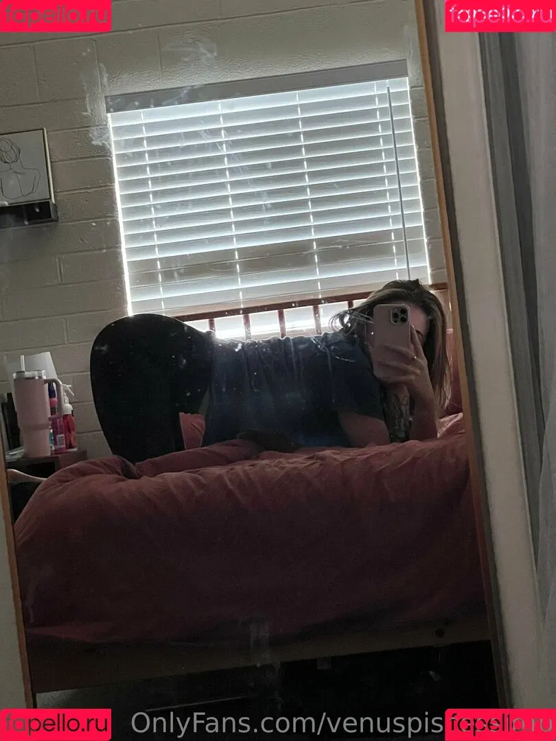 venuspiscessimp Onlyfans Photo Gallery 
