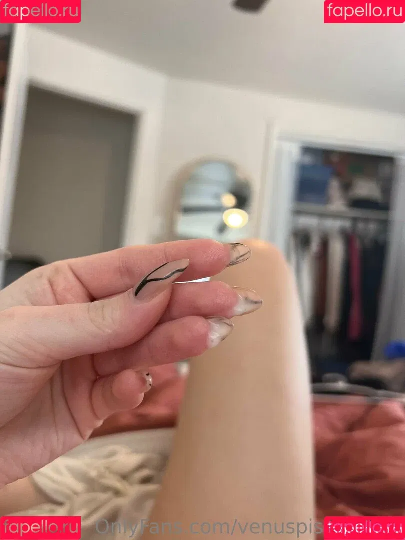 venuspiscessimp Onlyfans Photo Gallery 