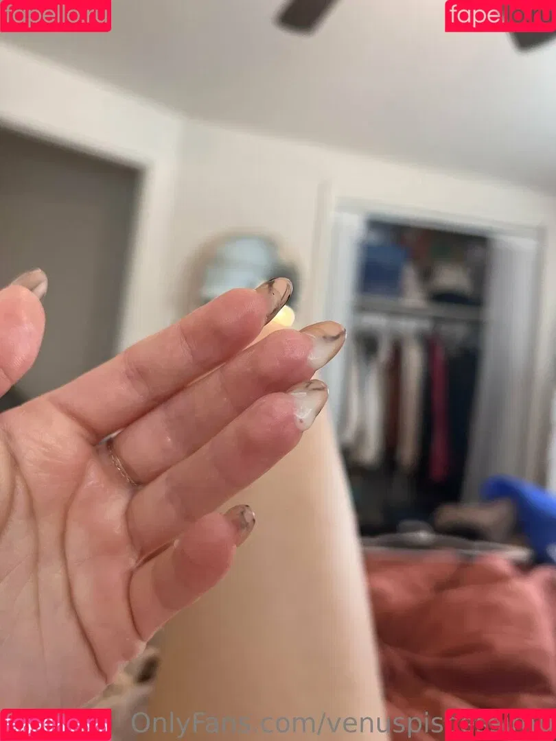 venuspiscessimp Onlyfans Photo Gallery 
