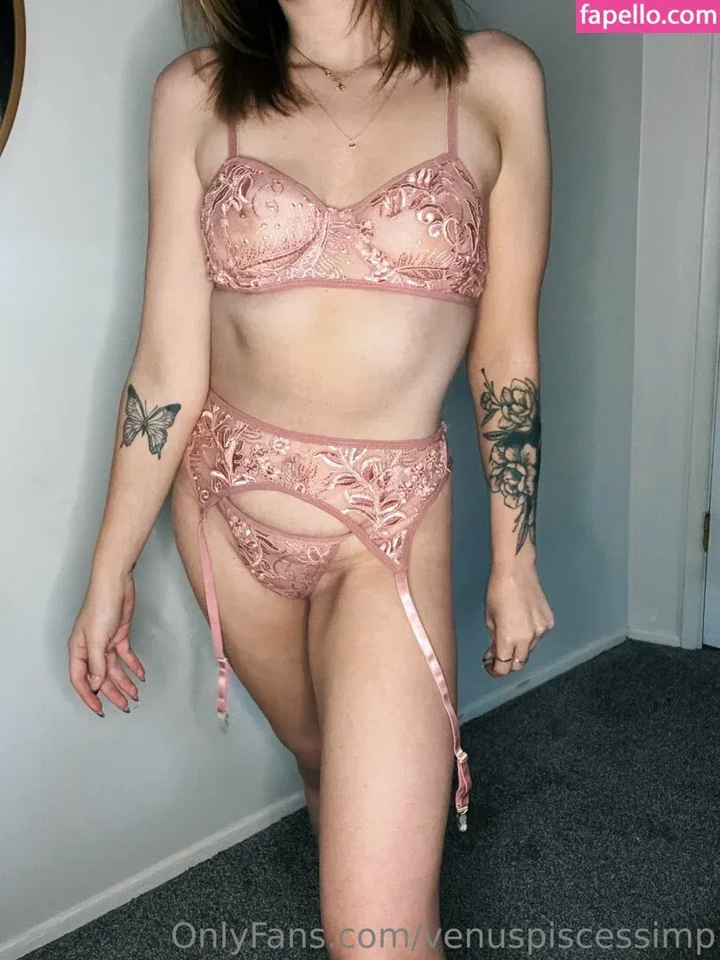 venuspiscessimp Onlyfans Photo Gallery 