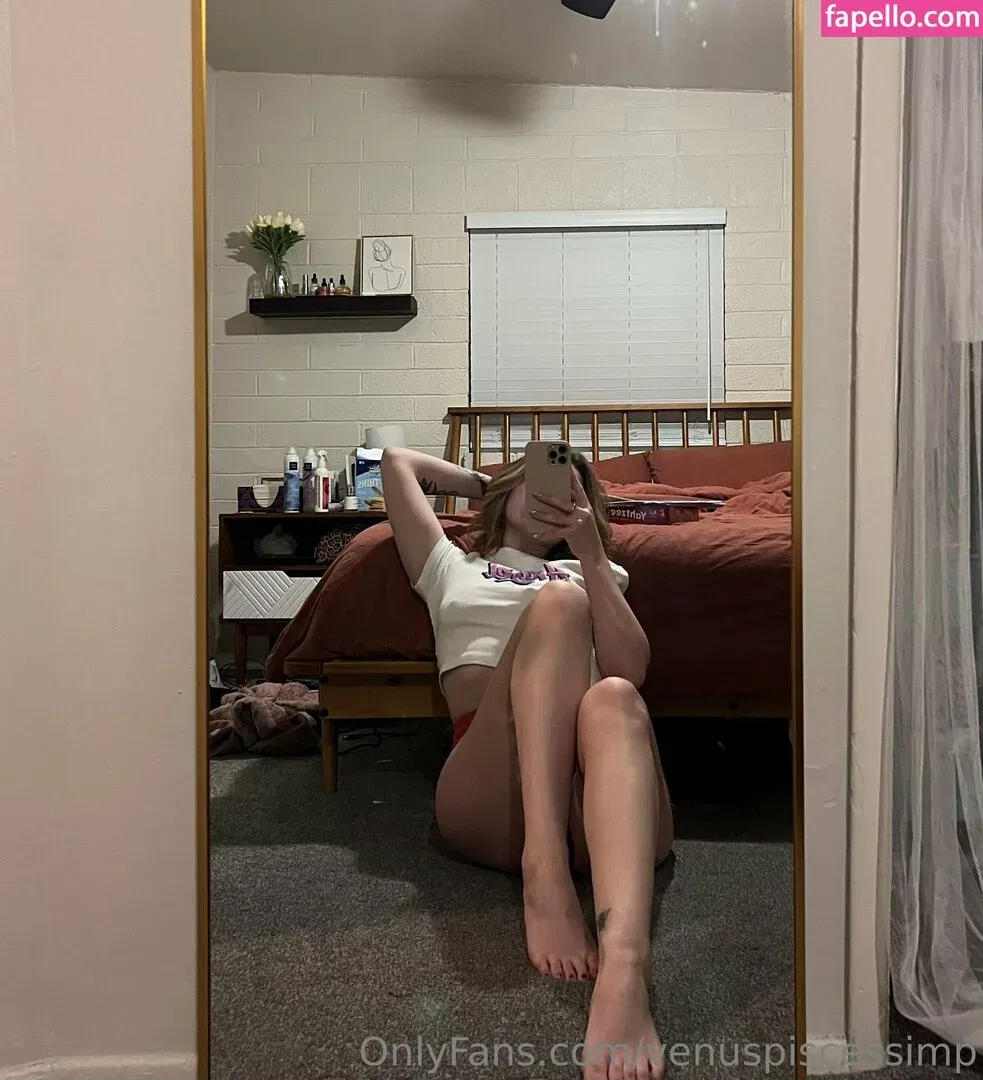 venuspiscessimp Onlyfans Photo Gallery 
