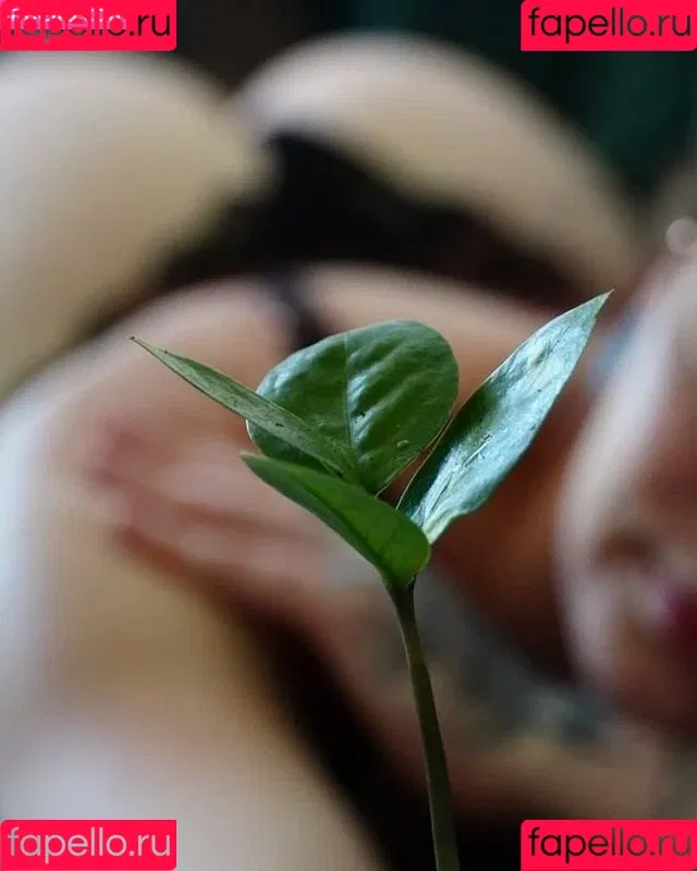 Kira-Julie Onlyfans Photo Gallery 