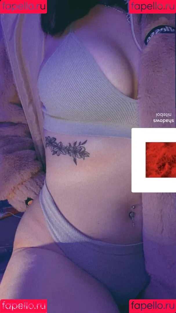 Kira-Julie Onlyfans Photo Gallery 