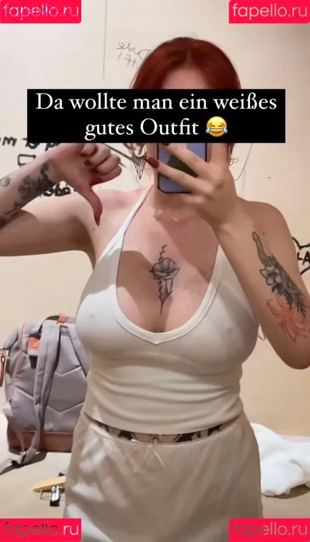 Kira-Julie Onlyfans Photo Gallery 