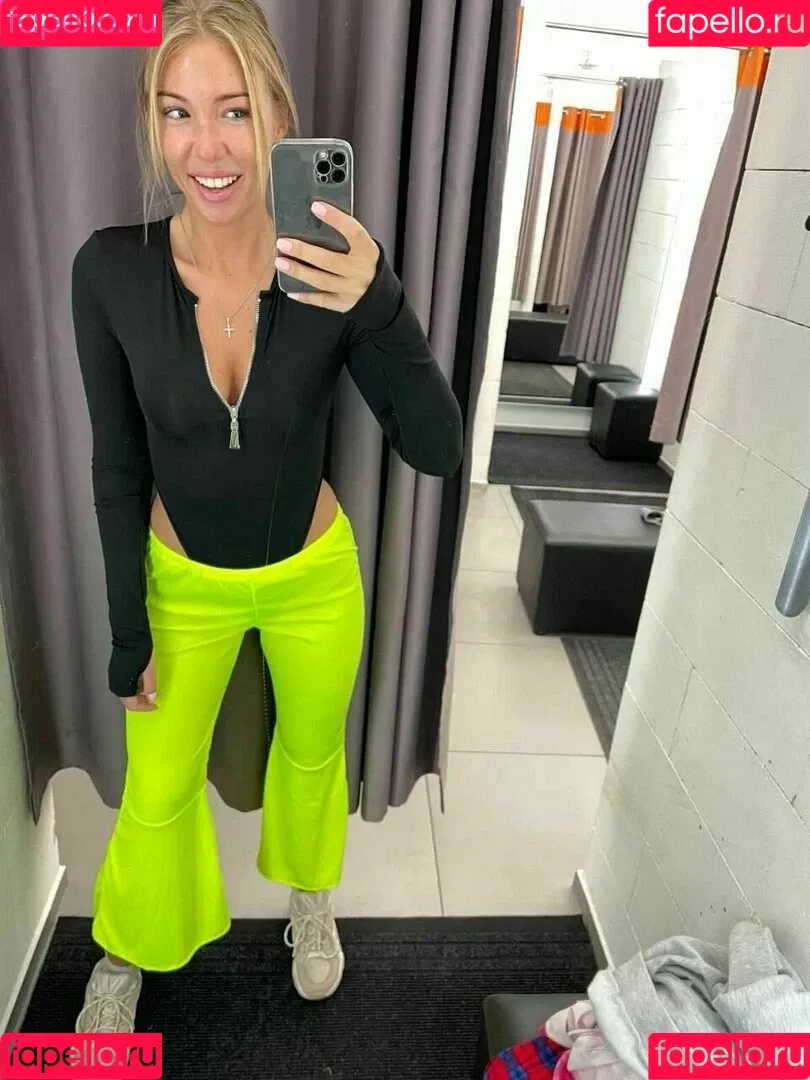 Gina Frozen Onlyfans Photo Gallery 